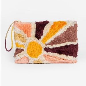 PRINTFRESH Large Tufted Zippered Pouch